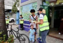 Prefeitura de Manaus promove educação para travessia segura de estudantes no Cmei Francisco Pereira da Silva