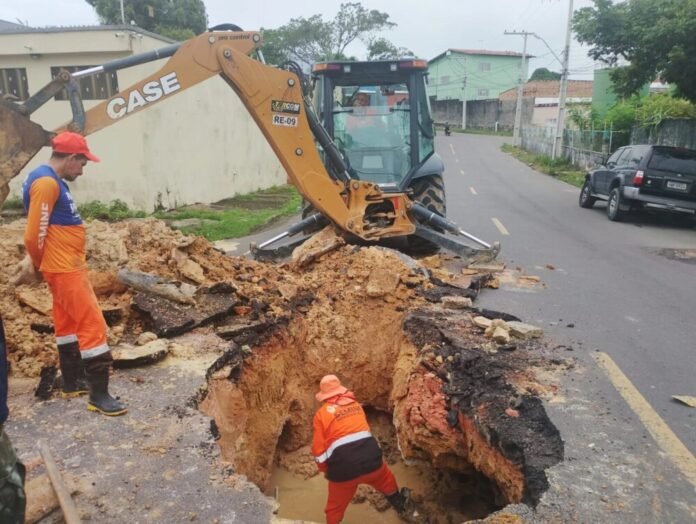 Prefeitura de Manaus reforça drenagem no bairro Planalto para garantir segurança dos moradores