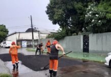 Prefeitura de Manaus avança na recuperação asfáltica da rua Almir Pedreiras, no bairro Petrópolis