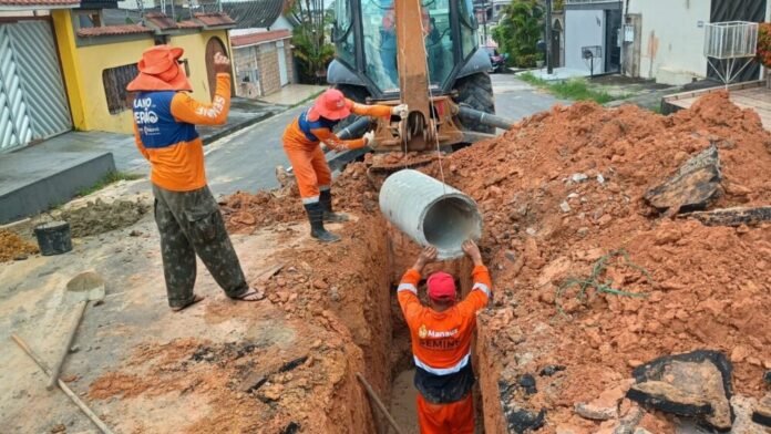 Prefeitura de Manaus avança com drenagem profunda no Bairro da Paz e substitui 25 tubos danificados