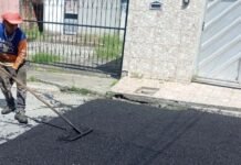 Prefeitura de Manaus avança com manutenção asfáltica na comunidade Fazendinha e fortalece mobilidade na zona Norte
