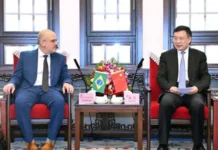 Presidente da EBC, Andre Basbaum, fecha parcerias estratégicas de comunicação na China