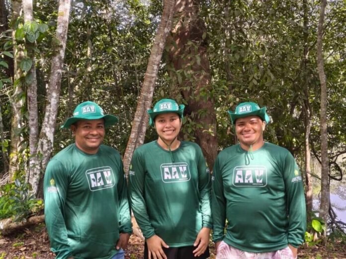 Programa Agente Ambiental Voluntário forma lideranças entre gerações na RDS Puranga Conquista