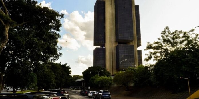 Banco Central reforça segurança da Conta Pagamentos Instantâneos após ataque ao BTG Pactual