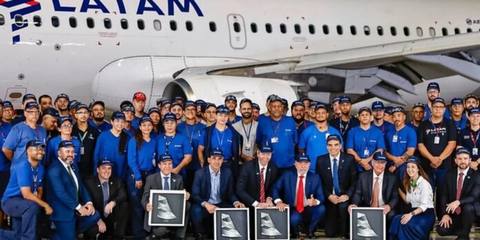 Latam incorpora primeiros aviões da Embraer em evento com Lula em São Carlos