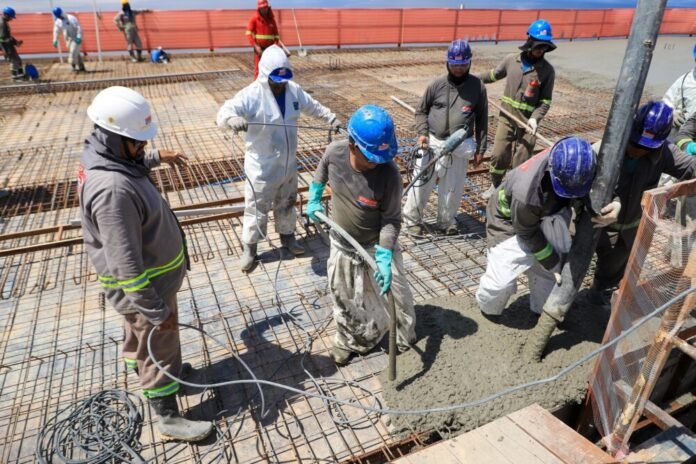 Obras e licenciamento urbano da Prefeitura de Manaus impulsionam geração de emprego e renda