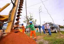 Prefeito David Almeida fiscaliza quarto complexo viário e obra estratégica de mobilidade em Manaus