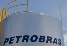 Distribuidoras pedem à Petrobras mais importação de diesel para estabilizar preços