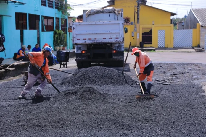 Prefeitura de Manaus intensifica reparos no asfalto e fortalece mobilidade no bairro Cidade Nova