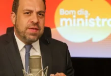 Boulos: Governo enviará projeto com urgência para fim da escala 6×1 se houver “enrolação” no Congresso