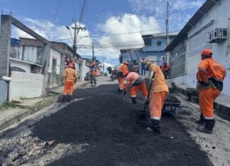 Prefeitura de Manaus: Zumbi recebe obras de recuperação asfáltica para mais segurança e mobilidade