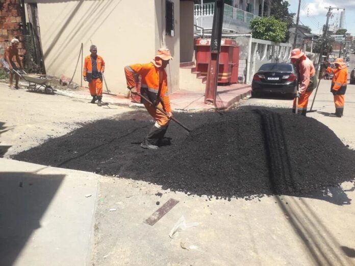 Prefeitura de Manaus revitaliza Betânia com recuperação de drenagem profunda e asfalto