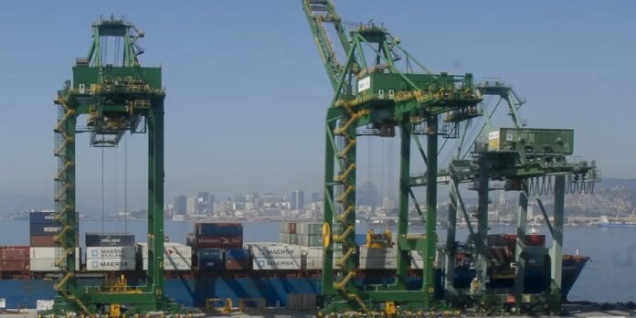 Exportações brasileiras para o Oriente Médio recuam 26% em março após início da guerra