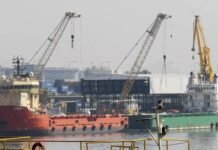 Balança comercial brasileira registra menor superávit para março desde 2020