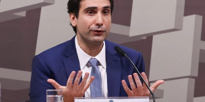 Galípolo defende aprovação de PEC que visa dar mais autonomia ao Banco Central