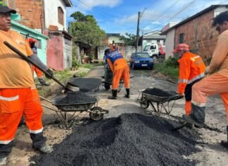 Prefeitura de Manaus avança com recapeamento na rua Rio Motuca, bairro São José, e melhora mobilidade na zona Leste