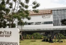 Cirurgia no ombro de Jair Bolsonaro ocorre sem intercorrências em Brasília