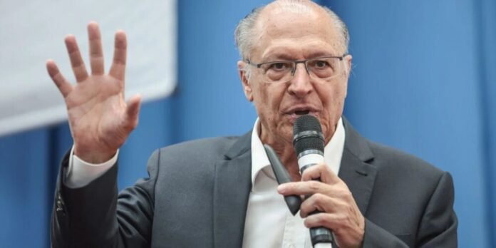 Alckmin espera "boa química" em possível encontro entre Lula e Trump e detalha programa Desenrola