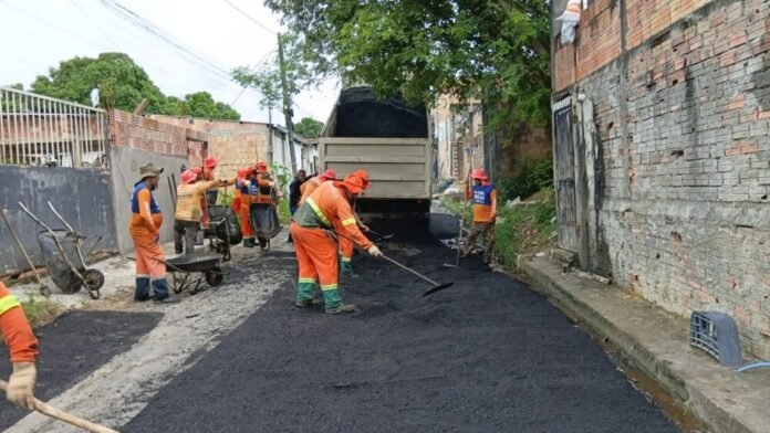 Prefeitura de Manaus avança na recuperação asfáltica e melhora mobilidade no bairro Gilberto Mestrinho