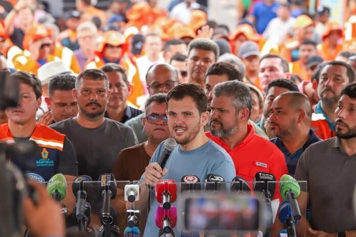 Prefeito Renato Junior lança operação "Tapa-Buracos" com 21 frentes de obras na Zona Norte de Manaus
