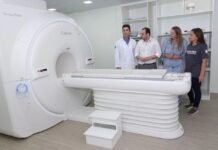 Governador Roberto Cidade inaugura nova ressonância magnética na Fundação Hospital Adriano Jorge