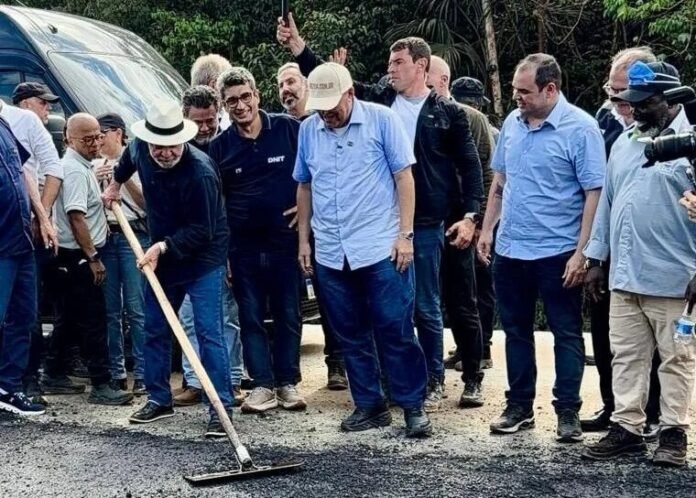 Roberto Cidade destaca importância estratégica da BR-319 para o Amazonas ao lado do presidente Lula