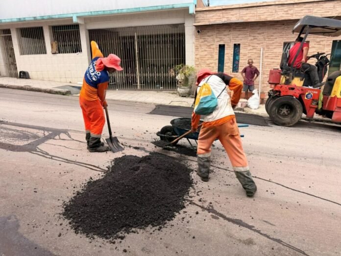 Prefeitura de Manaus revitaliza rua Dalmir Câmara no São Jorge e melhora mobilidade na zona Oeste
