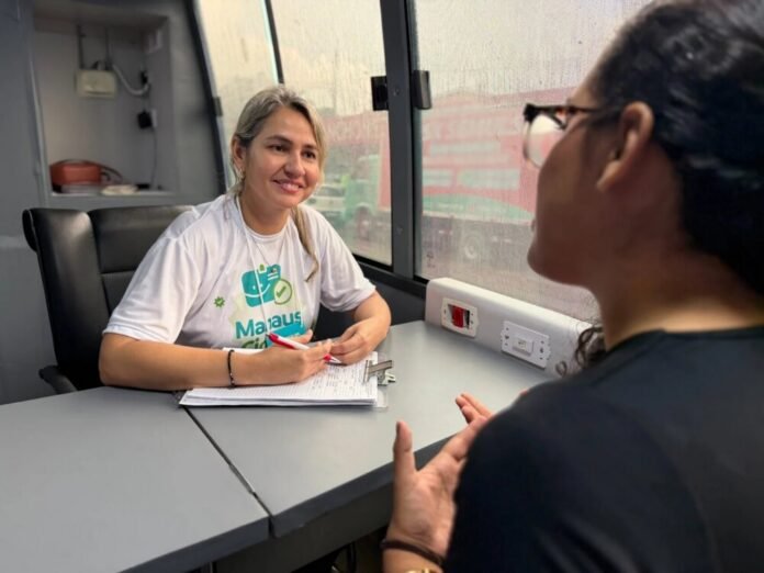 Agosto Lilás: Prefeitura de Manaus lança campanha contra violência doméstica com Unidade Móvel
