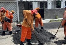 Prefeitura de Manaus recupera trecho da rua Hortência, no bairro Aleixo, após solicitação de moradores