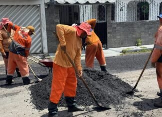 Prefeitura de Manaus recupera trecho da rua Hortência, no bairro Aleixo, após solicitação de moradores