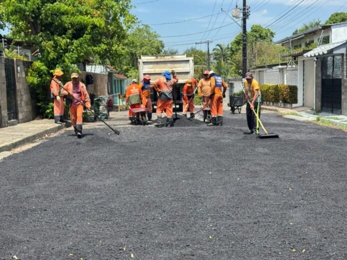 Prefeitura de Manaus avança na recuperação da rua Hortência no bairro Aleixo
