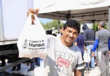Prefeitura de Manaus distribui 35 mil peixes nas zonas Norte e Oeste pelo programa ‘Jaraqui da Gente’