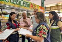 Ouvidoria-Geral de Manaus realiza escuta ativa com permissionários da Feira do Parque 10