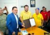 Prefeito Renato Junior sanciona lei de subsídio para transporte complementar de Manaus após 25 anos