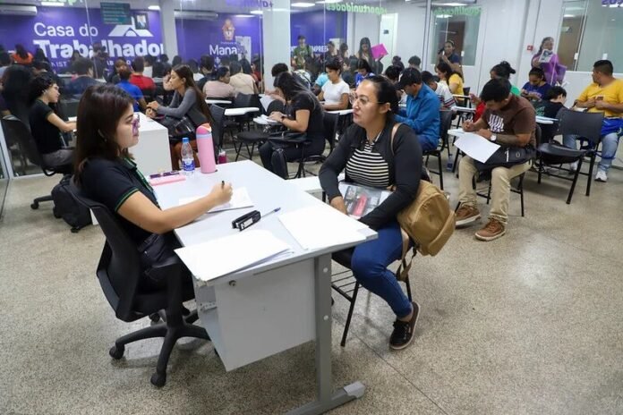 Prefeitura de Manaus promove 4º Megafeirão de Empregabilidade com mais de 2 mil vagas