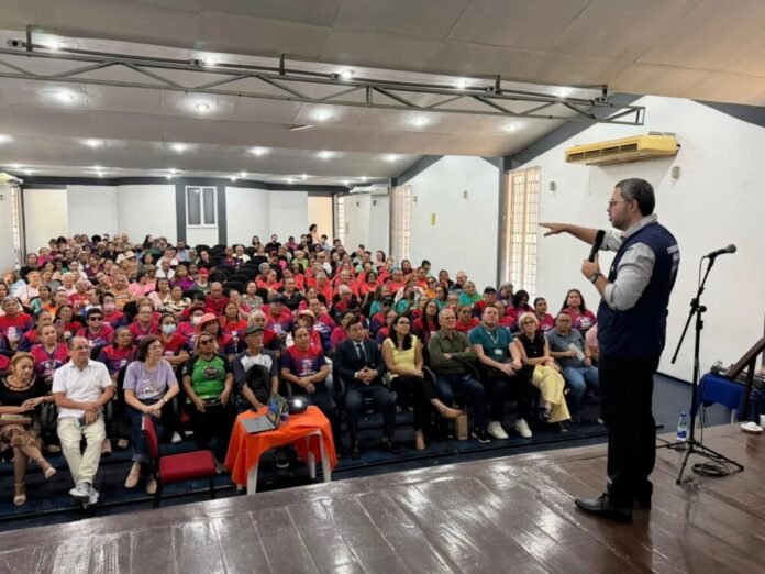 Prefeitura de Manaus celebra 23 anos do Estatuto da Pessoa Idosa com palestra educativa