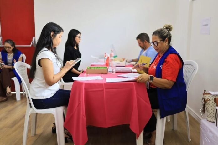 Prefeitura de Manaus leva saúde e prevenção às servidoras da Seminf em ação do Outubro Rosa